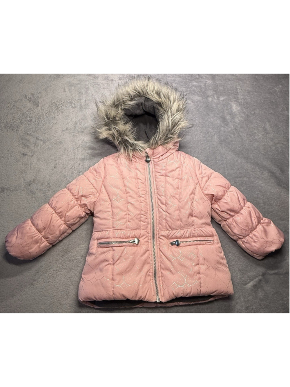 Childs Pink Long Sleeve Quilted Coat Size 2T w/Faux Fur Trim By Jessica Simpson